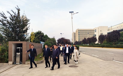 團(tuán)市委、市貿(mào)促會(huì)、市青企協(xié)一行到工投集團(tuán)涇河產(chǎn)業(yè)園考察交流