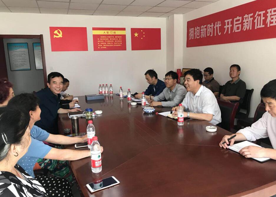 集團(tuán)大調(diào)研第五組     赴正合物業(yè)延河分公司、紅旗分公司調(diào)研